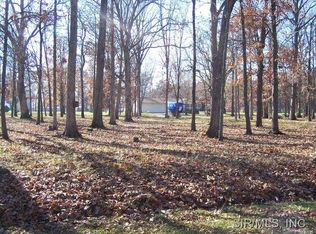 Teal Dr, Carlyle, IL 62231