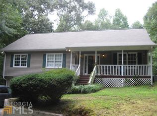 15 S Robin Ln, Newnan, GA 30263