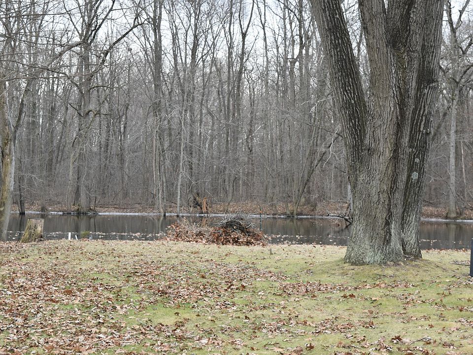 1st image of 33759 Chipper Dr
