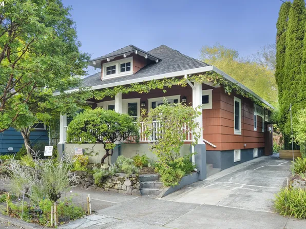 3415 SE Harrison St, Portland, OR 97214