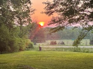 4049 Hampshire Pike, Hampshire, TN 38461