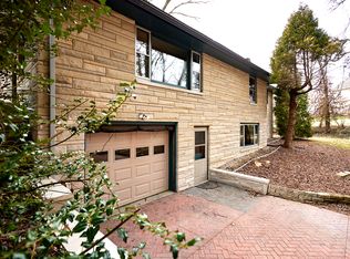 513 W San Juan Dr, Bloomington, IN