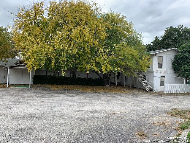 1st image of 7403 Dumbarton Dr