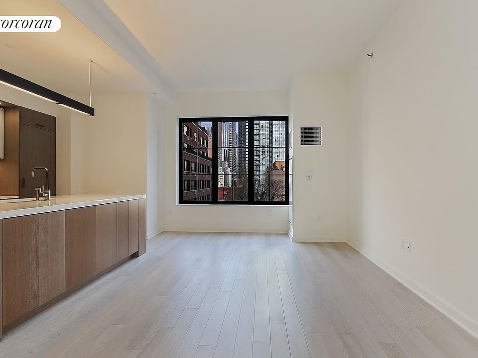 1st image of 959 1st Ave #8F