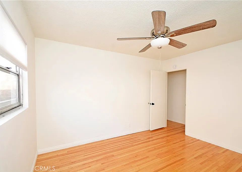 1st image of 220 Esperanza Ave #1