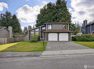 810 151st St SW, Lynnwood, WA 98087
