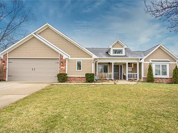 2nd image of 3625 Lakeshore Ct