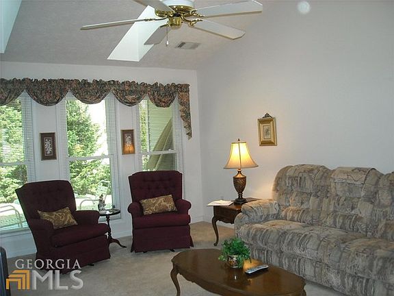 2nd image of 535 Avalon Forest Dr