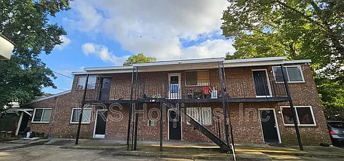5537 Iowa Ave #D Photo 1