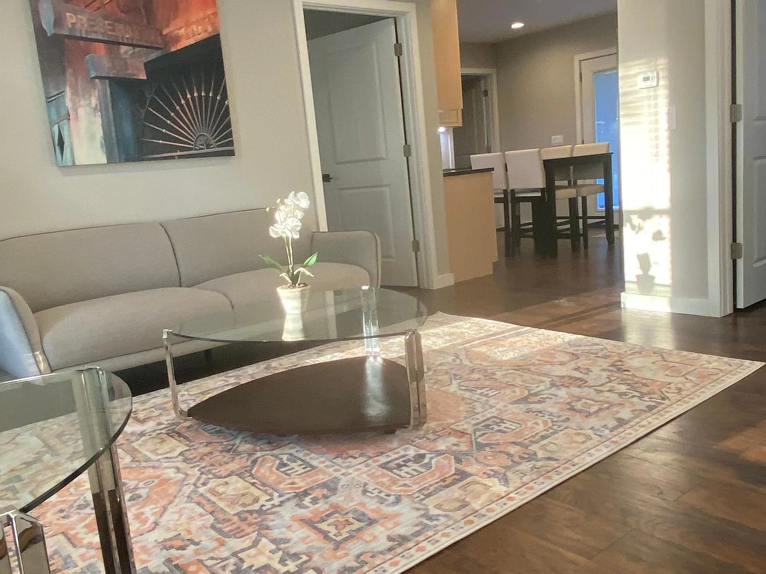 812 Shenandoah Dr — Photo 2