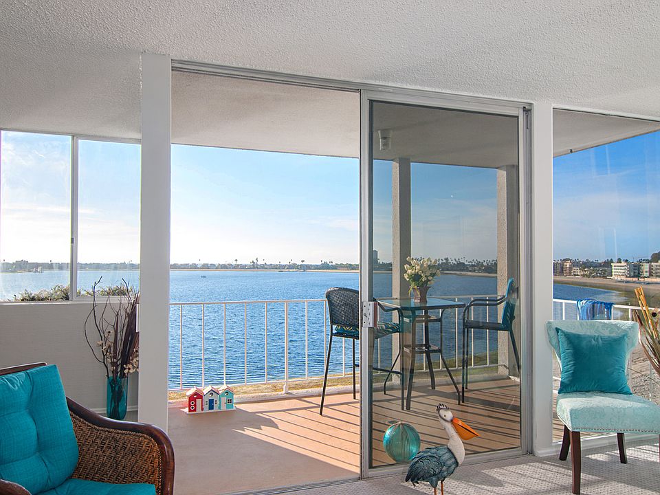 1st image of 3850 Riviera Dr Unit 3D