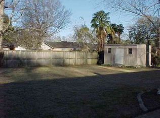 325 Woodland Dr, Ferriday, LA 71334