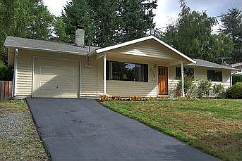 1st image of 8416 NE 138th St