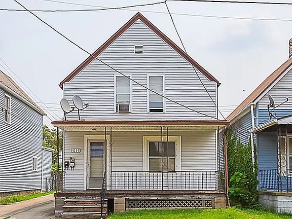 2nd image of 3035 W 104th St #D2991c712