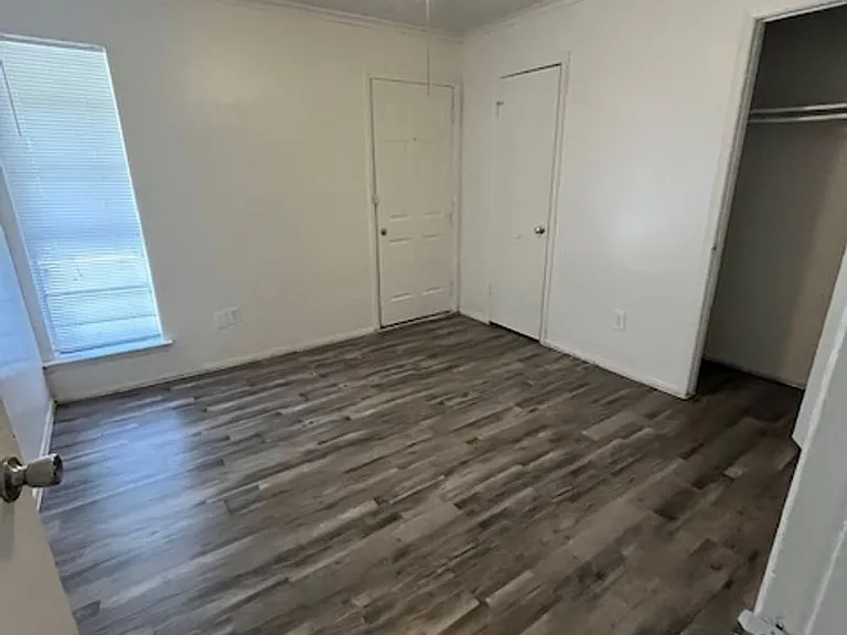 4716 Sycamore St — Photo 37