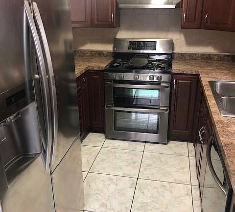 4th image of 14506 Lakewood Heights Blvd #A