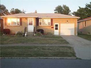 59 Fairelm Ln, Cheektowaga, NY 14227