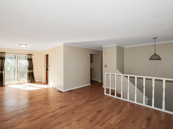 5th image of 5927 Dart Dr
