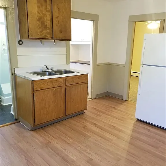 2 Thenius St #1 — Photo 6
