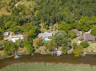 1329 Old Cane Mill Dr SE, Darien, GA 31305