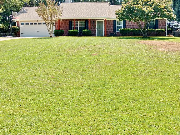 4th image of 321 Creek Side Ct