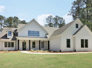 2300 Club Dr, Greensboro, GA