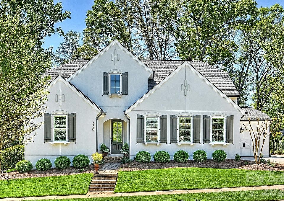 1st image of 8440 Bassinger Dr