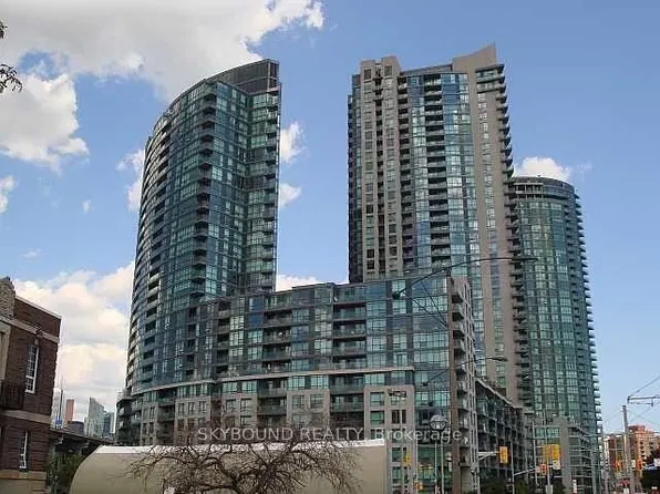 219 Fort York Blvd, Toronto, ON