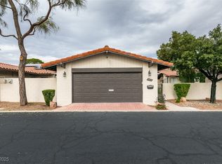 2482 Swan Ln, Las Vegas, NV 89121