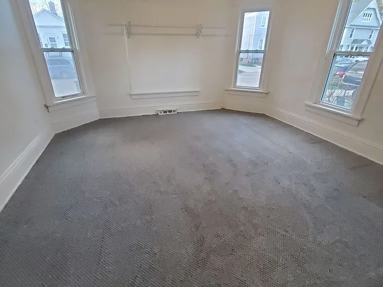 1320 Maple St. (Duplex) — Photo 8
