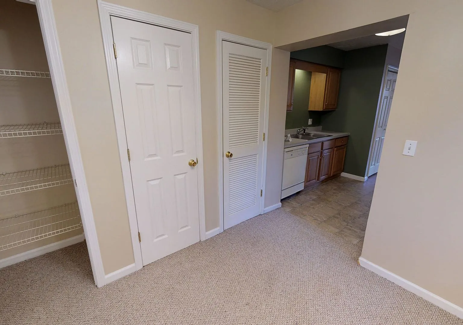 Quarry Apartments — Photo 1