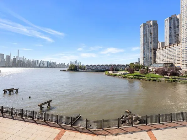 7400 River Road image 24 of 31