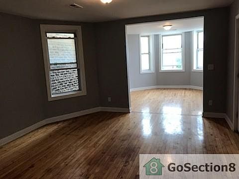 5th image of 4540 W Jackson Blvd #1