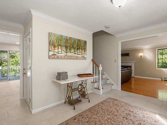 5th image of 63 Pine Hill Rd