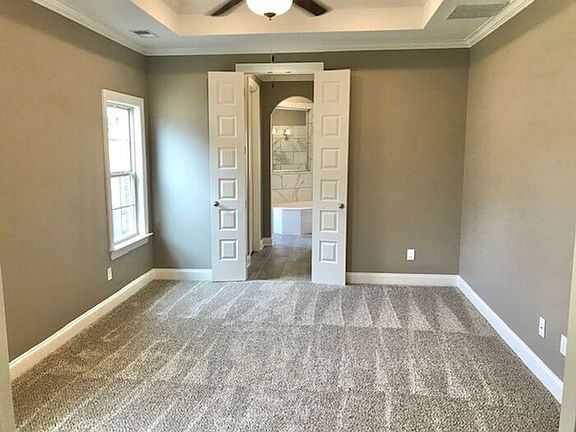 5th image of 100 Birkdale Dr