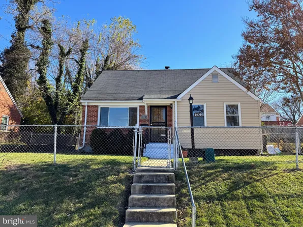 1004 Quietview Dr, Capitol Heights, MD 20743