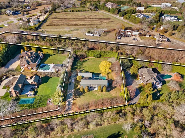 104 Osprey Way, Water Mill, NY 11976