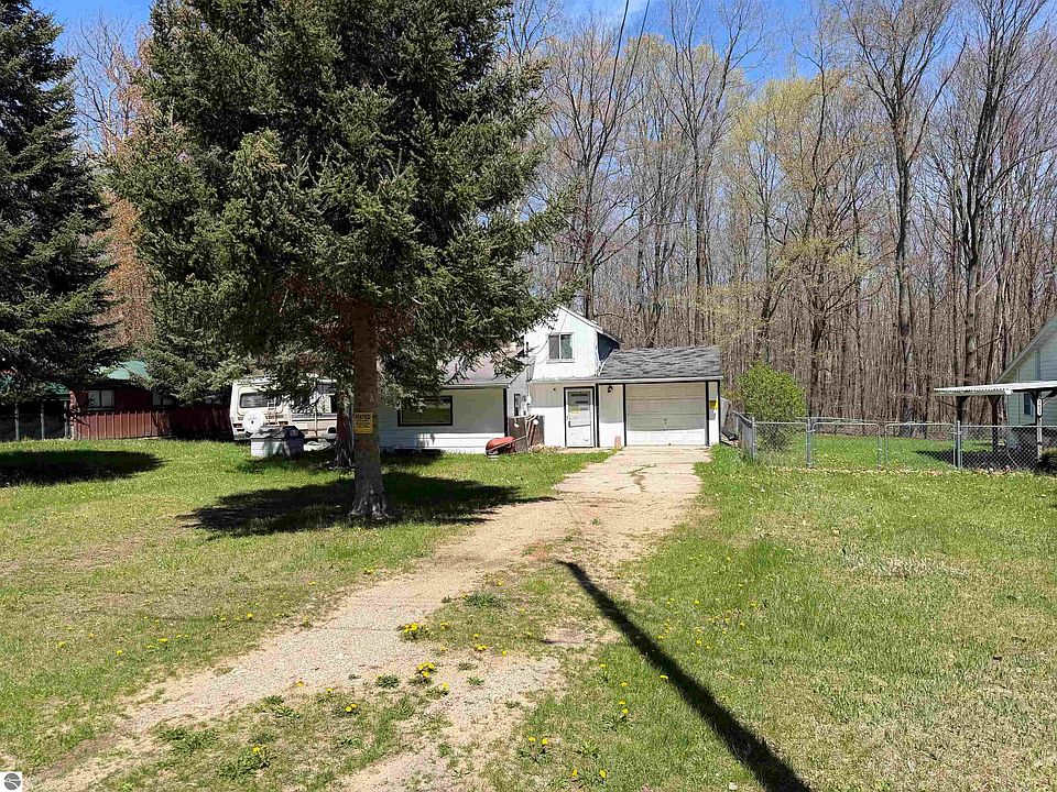 1st image of 5644 Loranger Dr