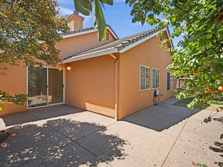 38806 Litchfield Cir — Photo 20