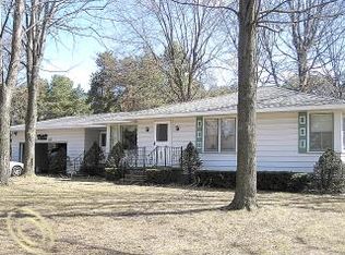 4087 Moulton Dr, Flint, MI