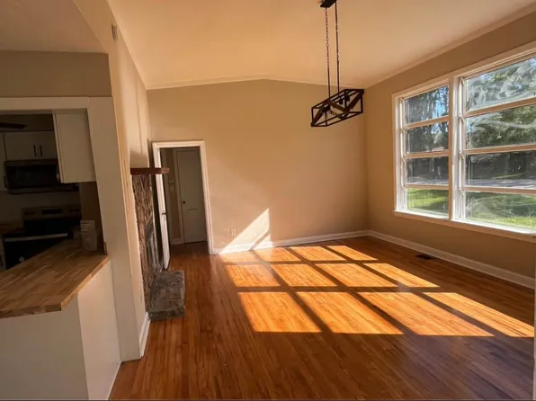 910 NE 11th Ave, Ocala, FL 34470