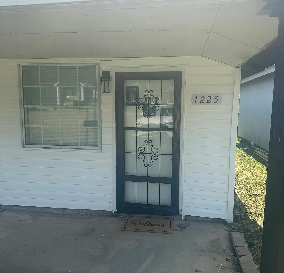 1225 Buckley Ave — Photo 4