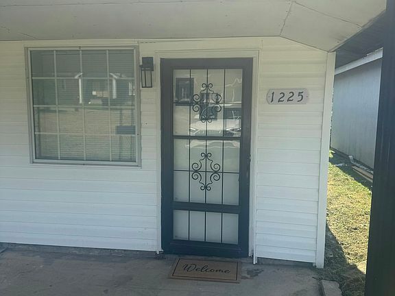 4th image of 1225 Buckley Ave