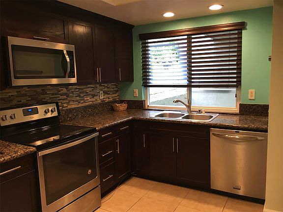 2nd image of 3762 Balboa Ter Unit 1