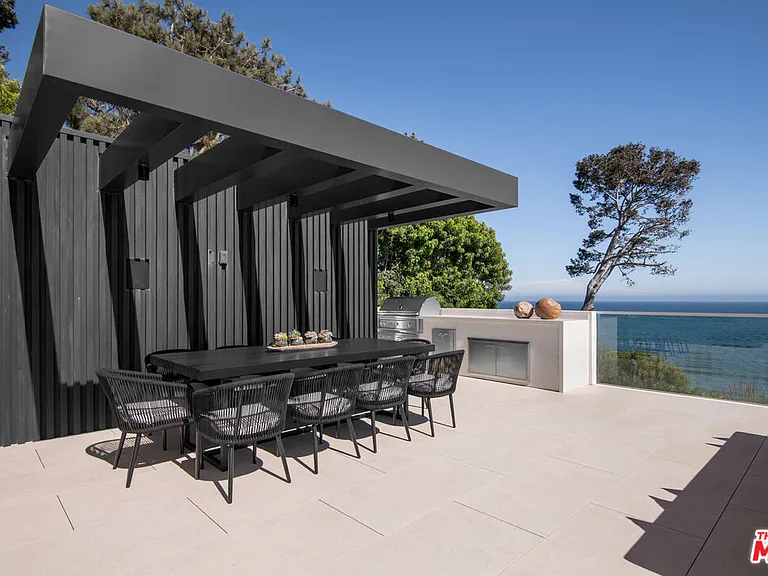26946 Pacific Coast Hwy — Photo 22