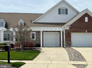 21 Sparrow Dr, Hamilton, NJ 08690