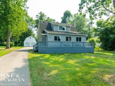 3841 Ravenswood Rd, Marysville, MI, 48040