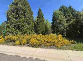 47 Panther Ct, McCloud, CA 96057