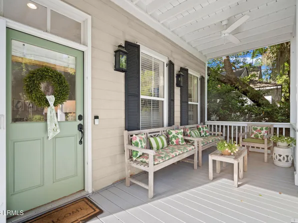 2688 Broad St, Beaufort, SC 29902