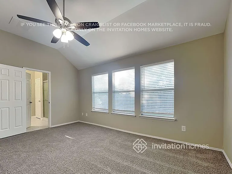 510 Maplewood Dr — Photo 5